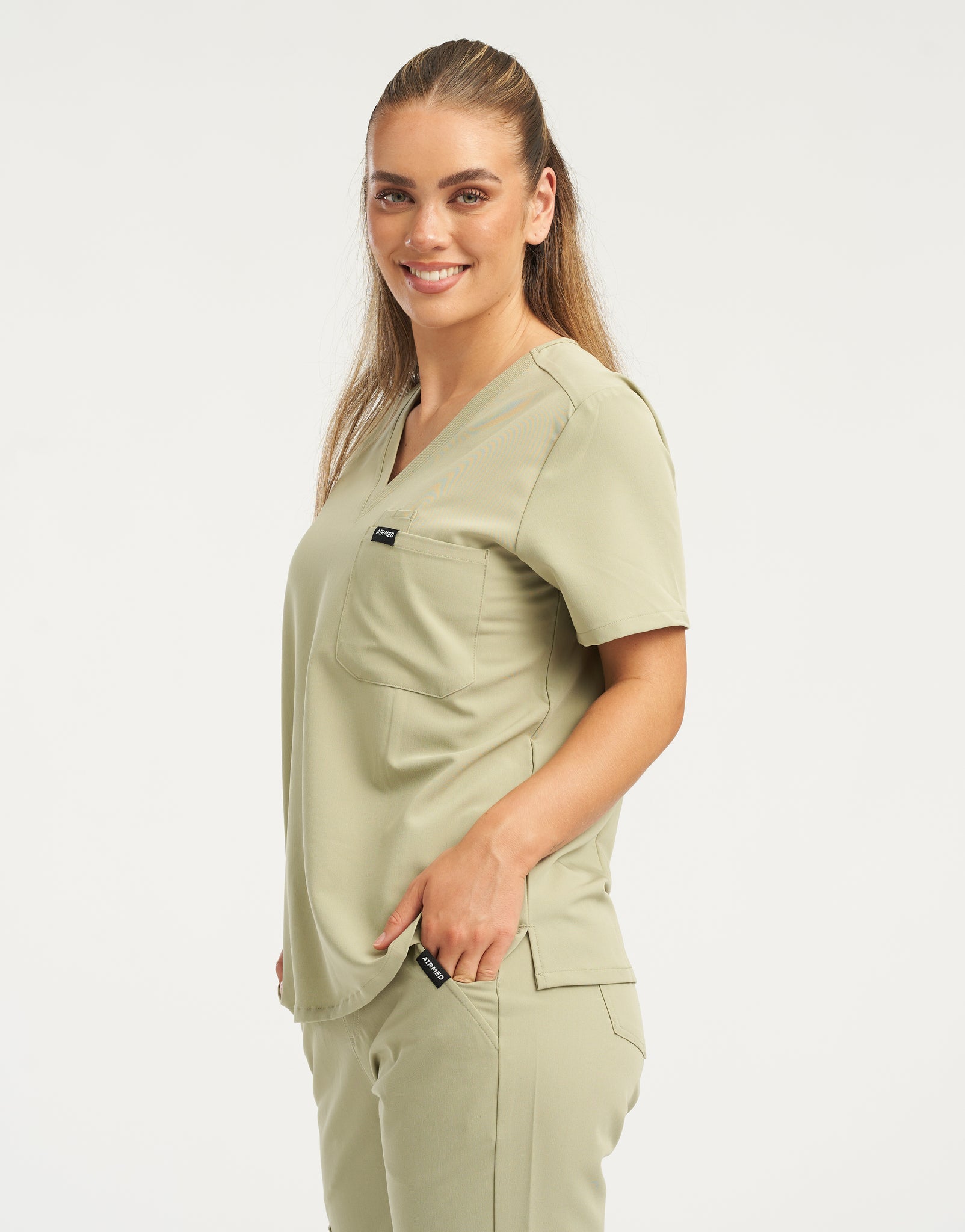Essential One Pocket V Neck Scrub Top - Matcha