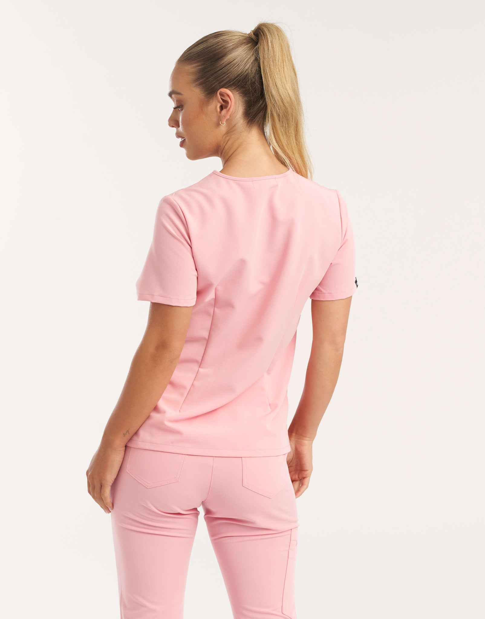 Essential One Pocket V Neck Scrub Top - Musk Pink