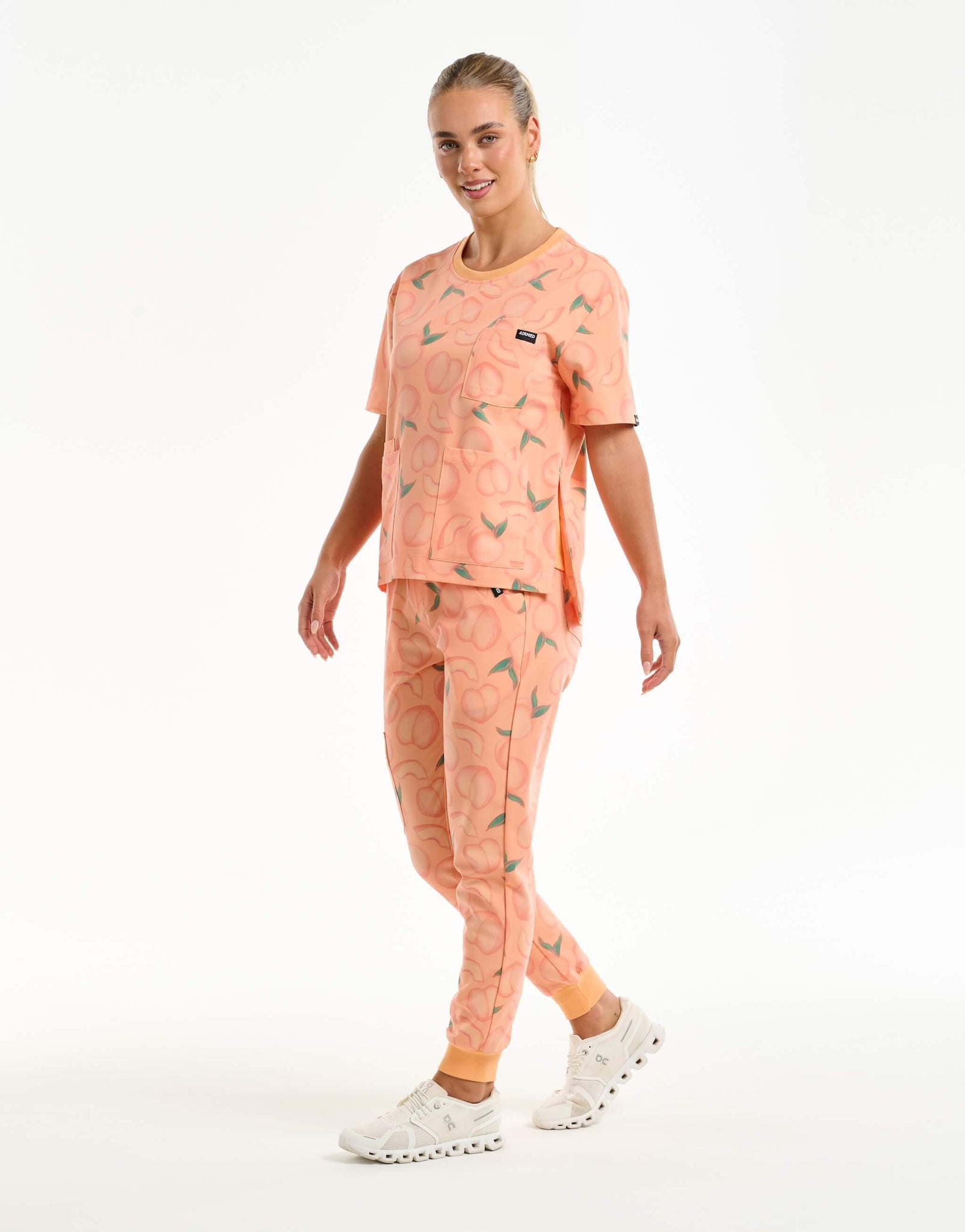 Essential Jogger Scrub Pants - Peach Perfect
